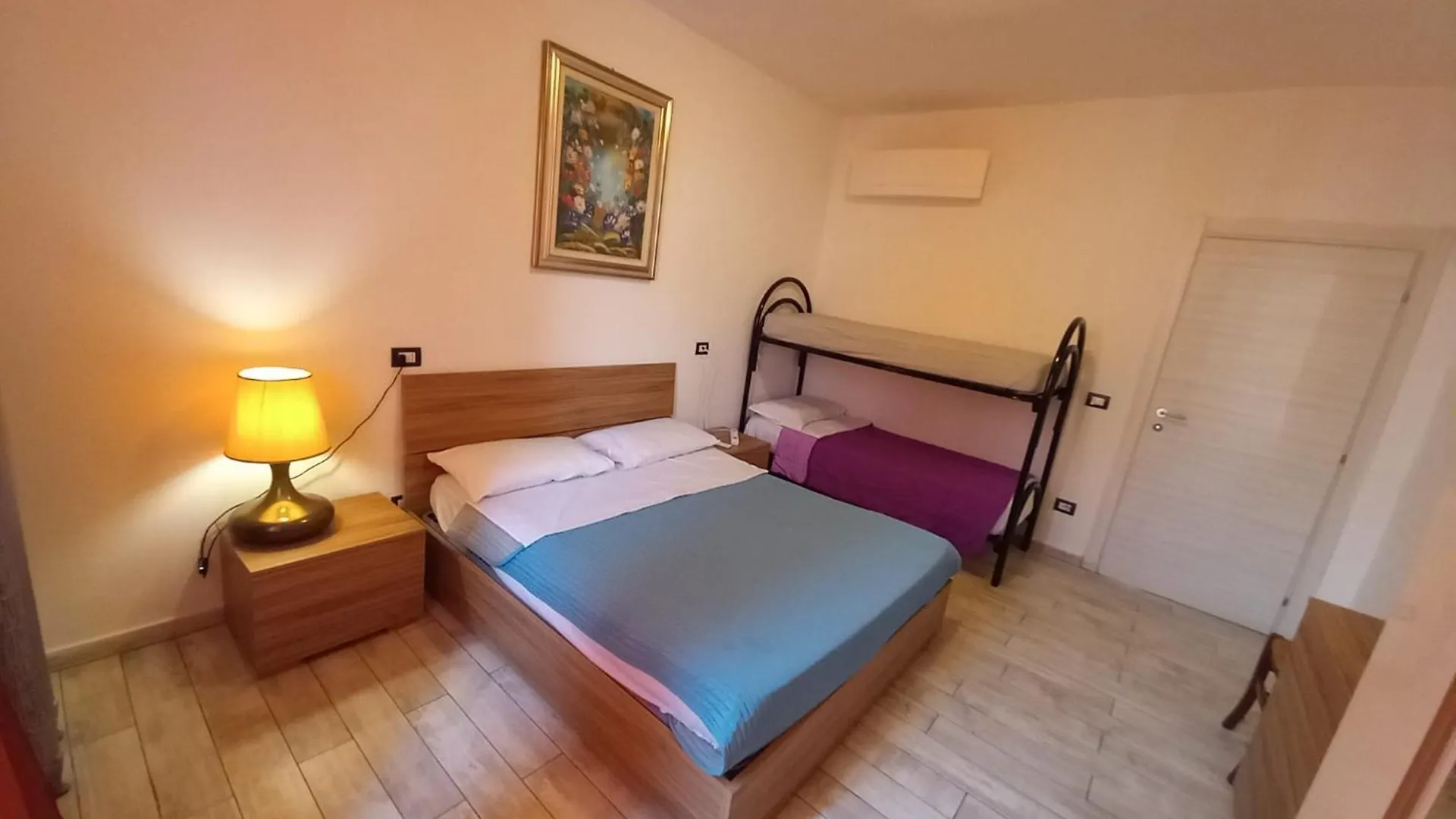 Appartamento 3 Rooms Station Central Free Parking Milano Italia